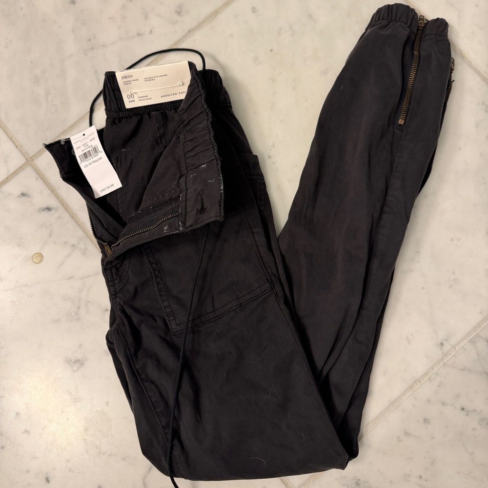 American Eagle Outfitters Black Cargo Pants